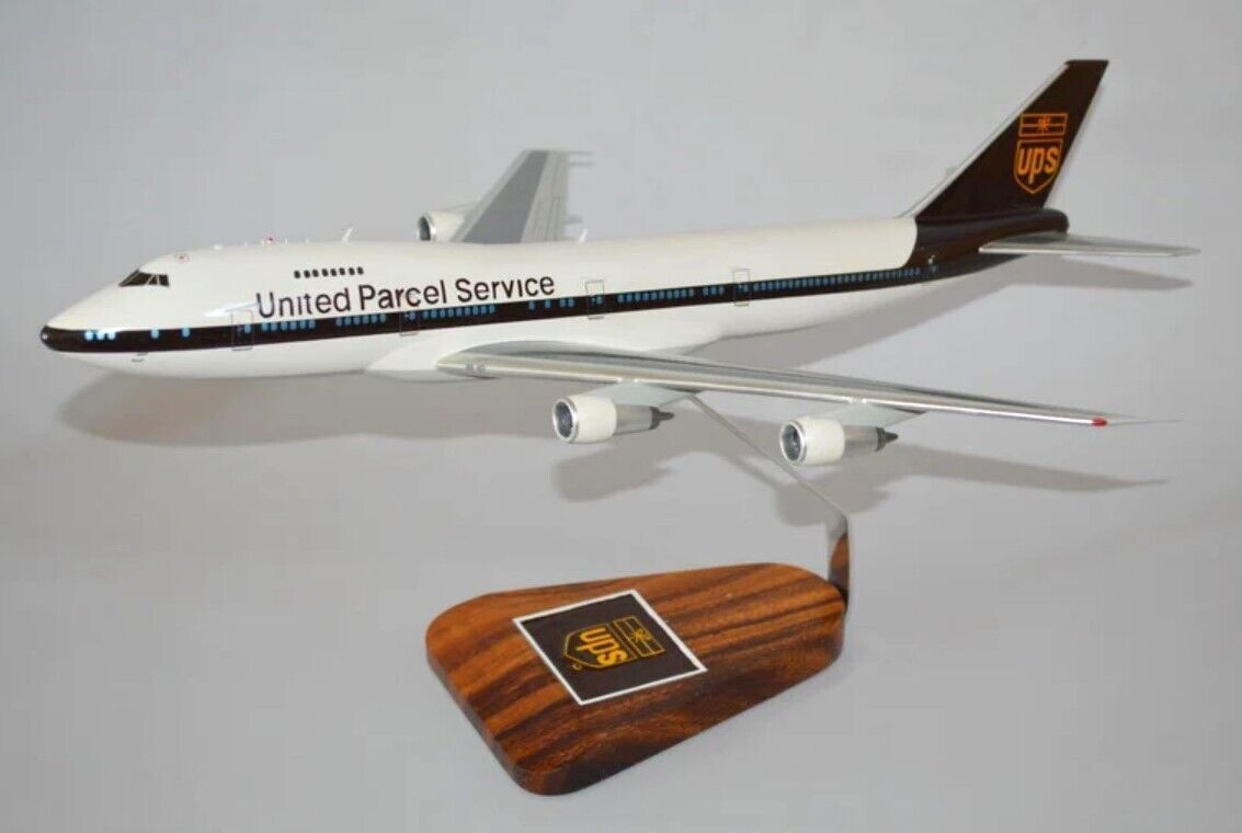 UPS Parcel Service Boeing 747-200F Old Color Desk Top 1/144 Model SC Airplane