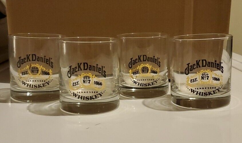 Jack Daniel\'s Old No 7 Tennessee Whiskey Est 1866 (SET OF 4) Small 6 oz Glasses