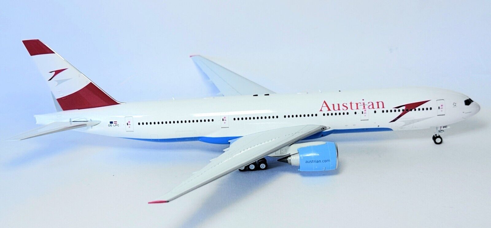 Boeing 777-200 Austrian Airlines Inflight 200 Model Scale 1:200 IF772OS0224