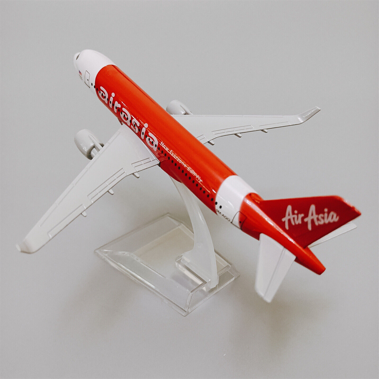 Air Asia Airlines Airbus A320 Airplane Model Plane Metal Aircraft Red 16cm