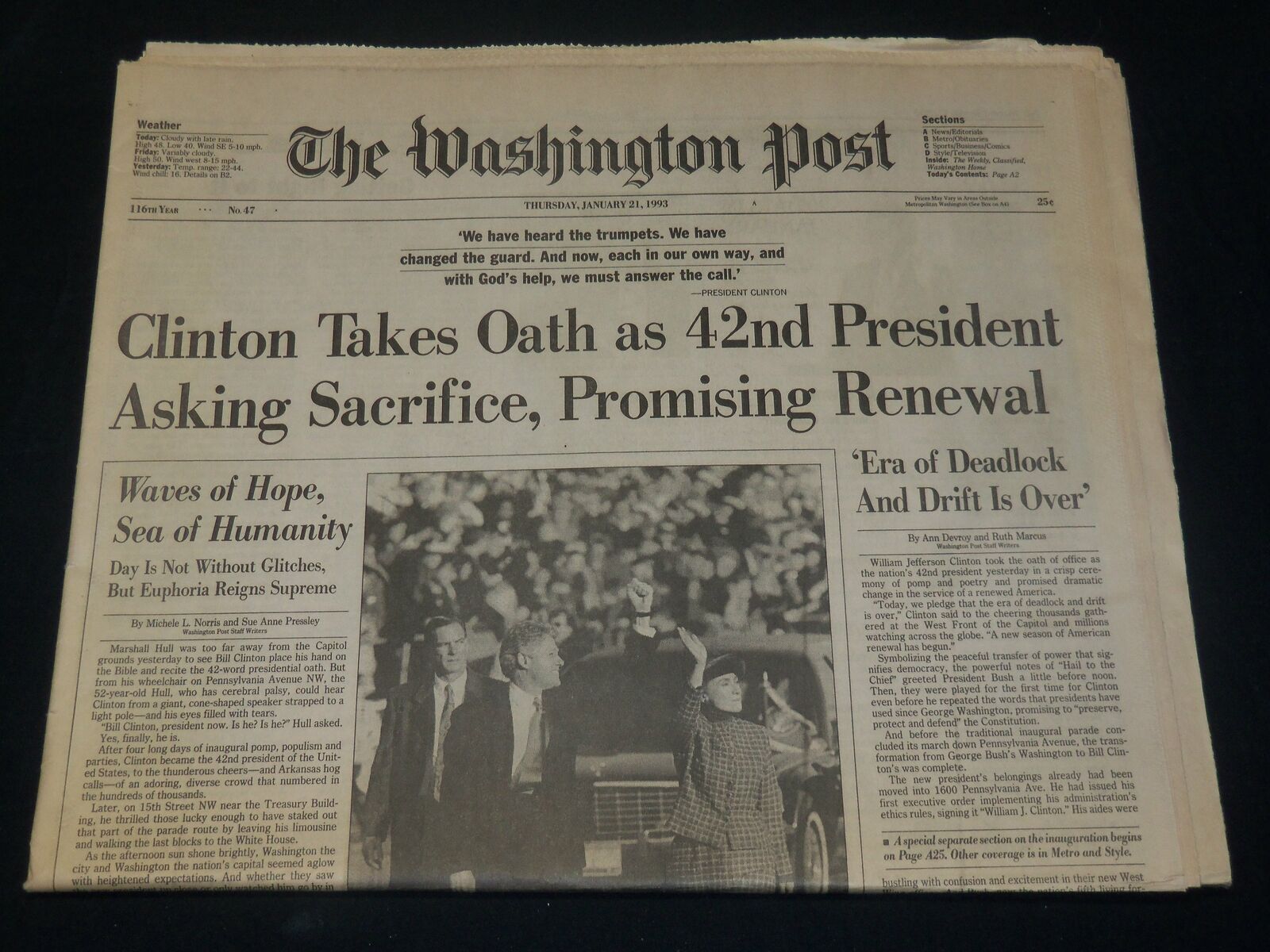 1993 JANUARY 21 WASHINGTON POST NEWSPAPER - CLINTON TAKES OATH - NP 4918