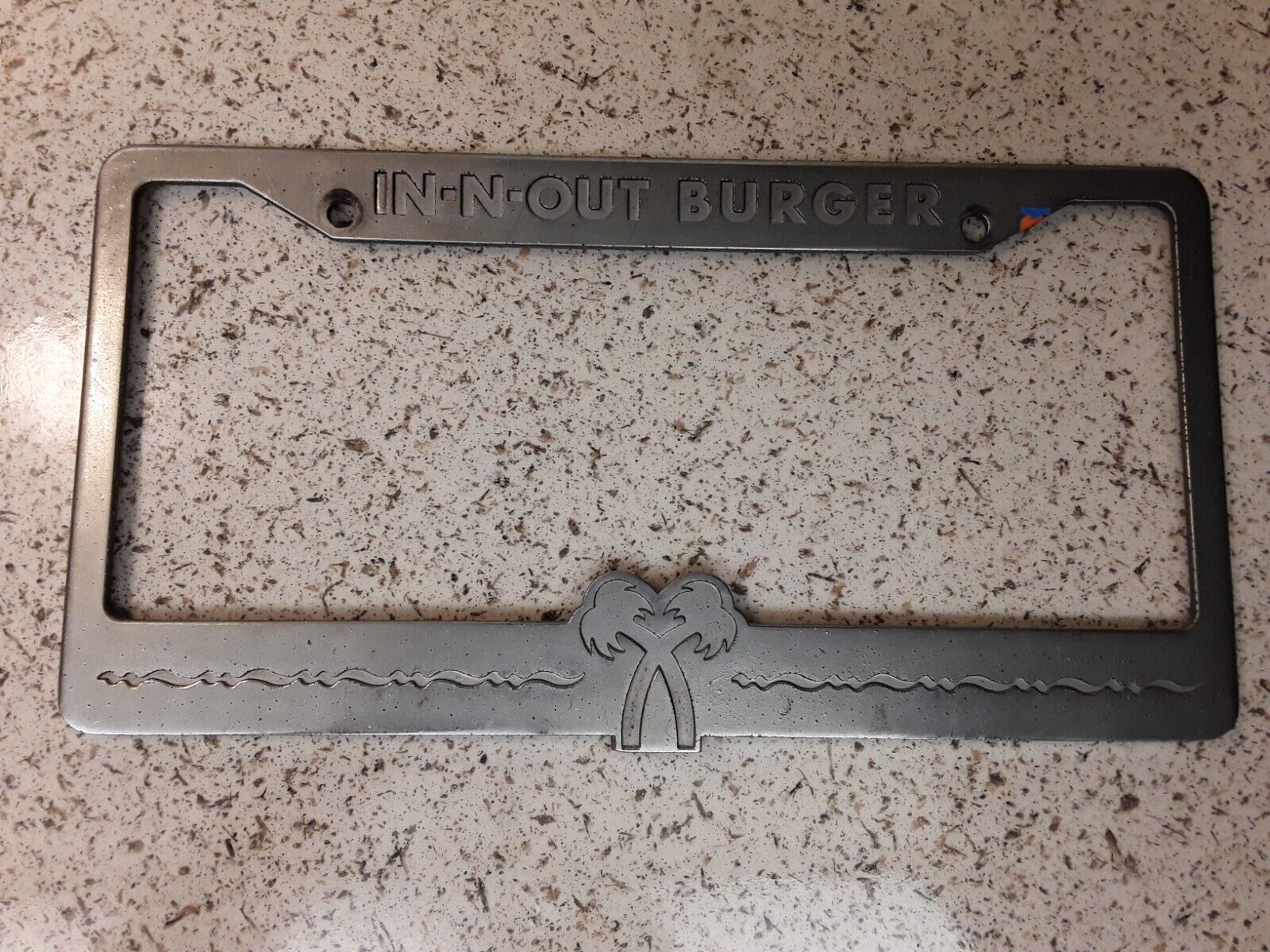 IN-N-OUT BURGER, Restaurant Promotion, Metal Car License Plate Frame 