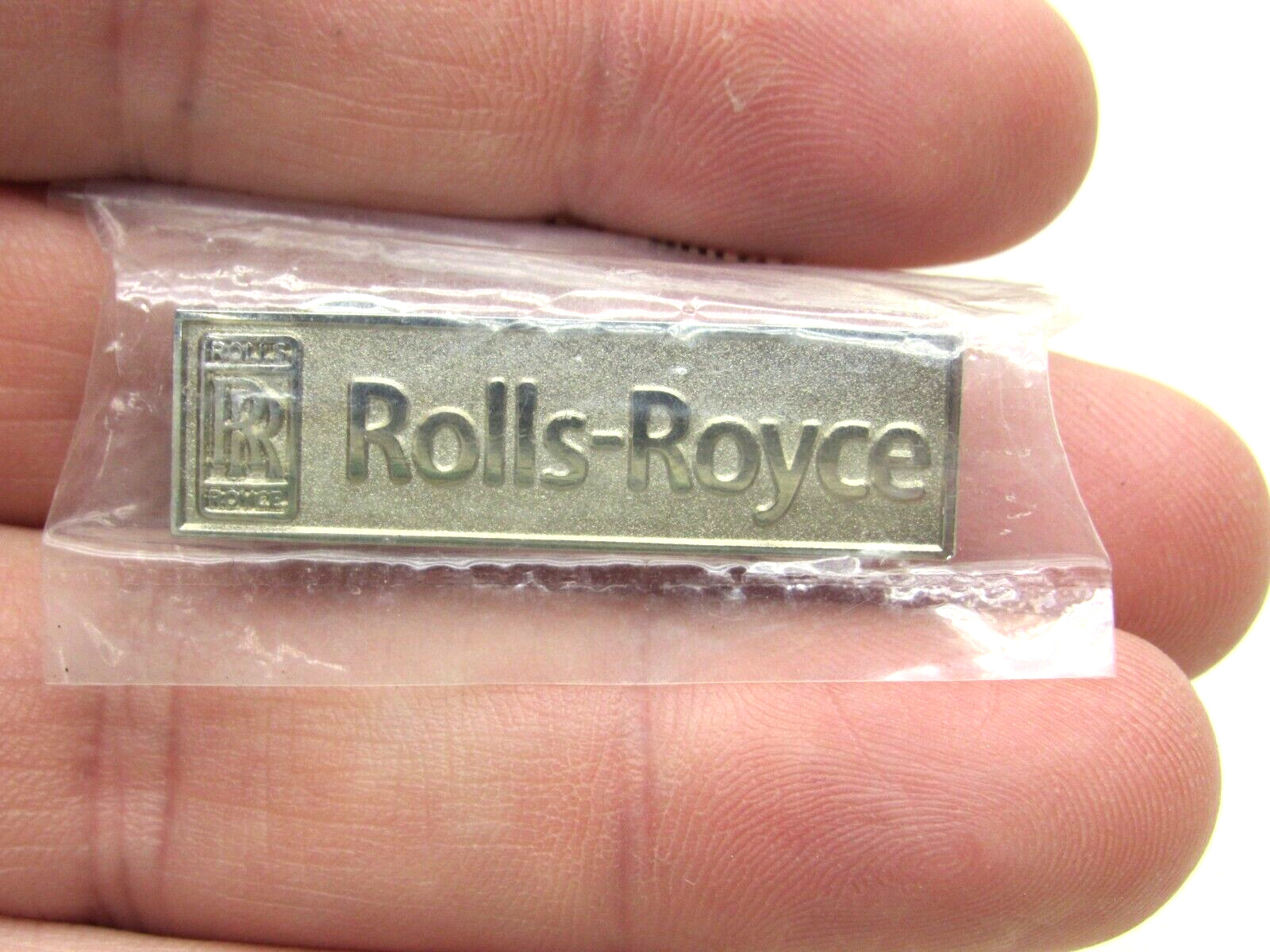 Rolls Royce Pin Badge RR Metal Silver Tone Monogram Lapel Tie Pin Badge NEW