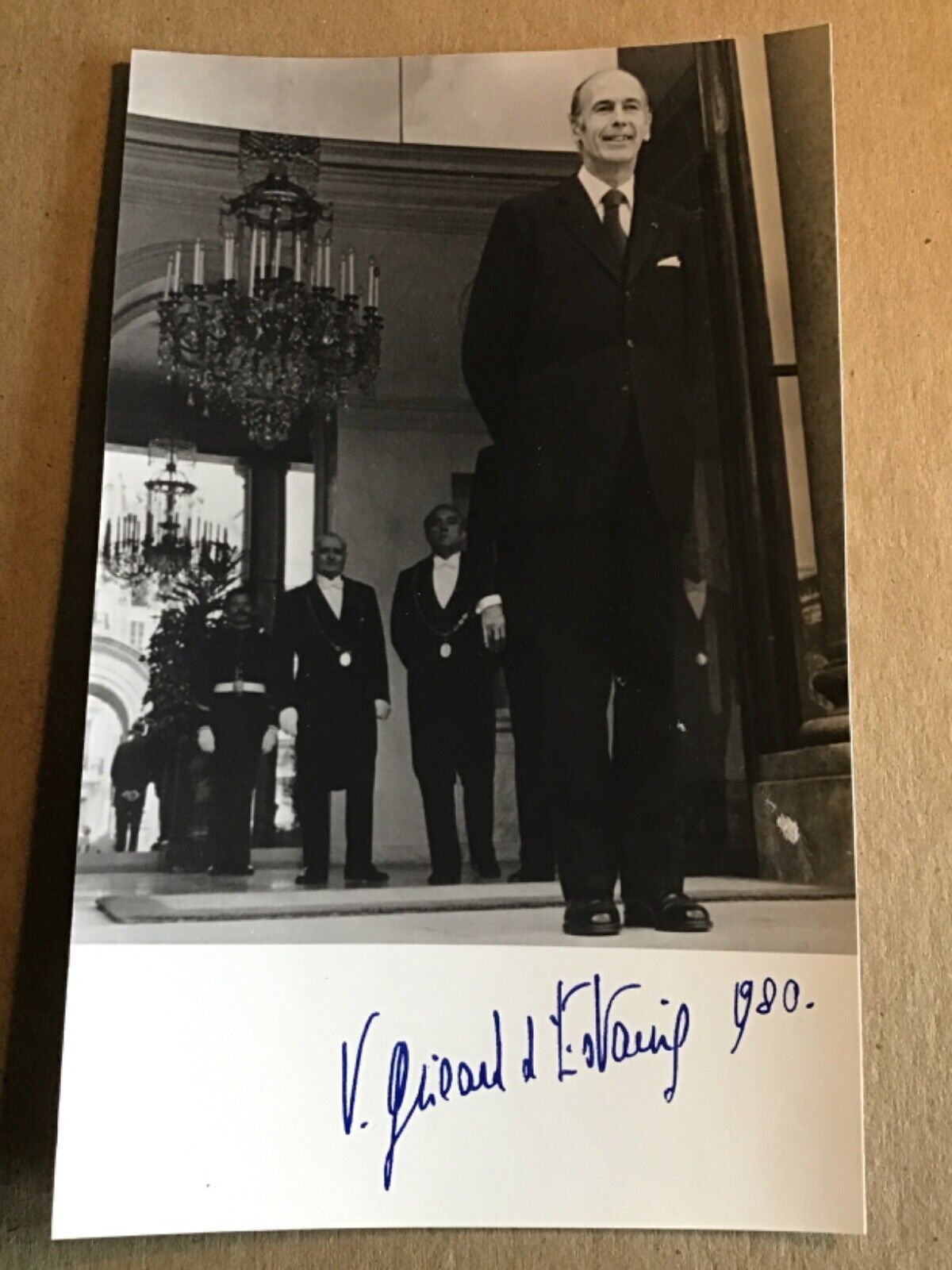Valery Giscard d’Estaing, France 🇫🇷 President 1974-1981 hand signed