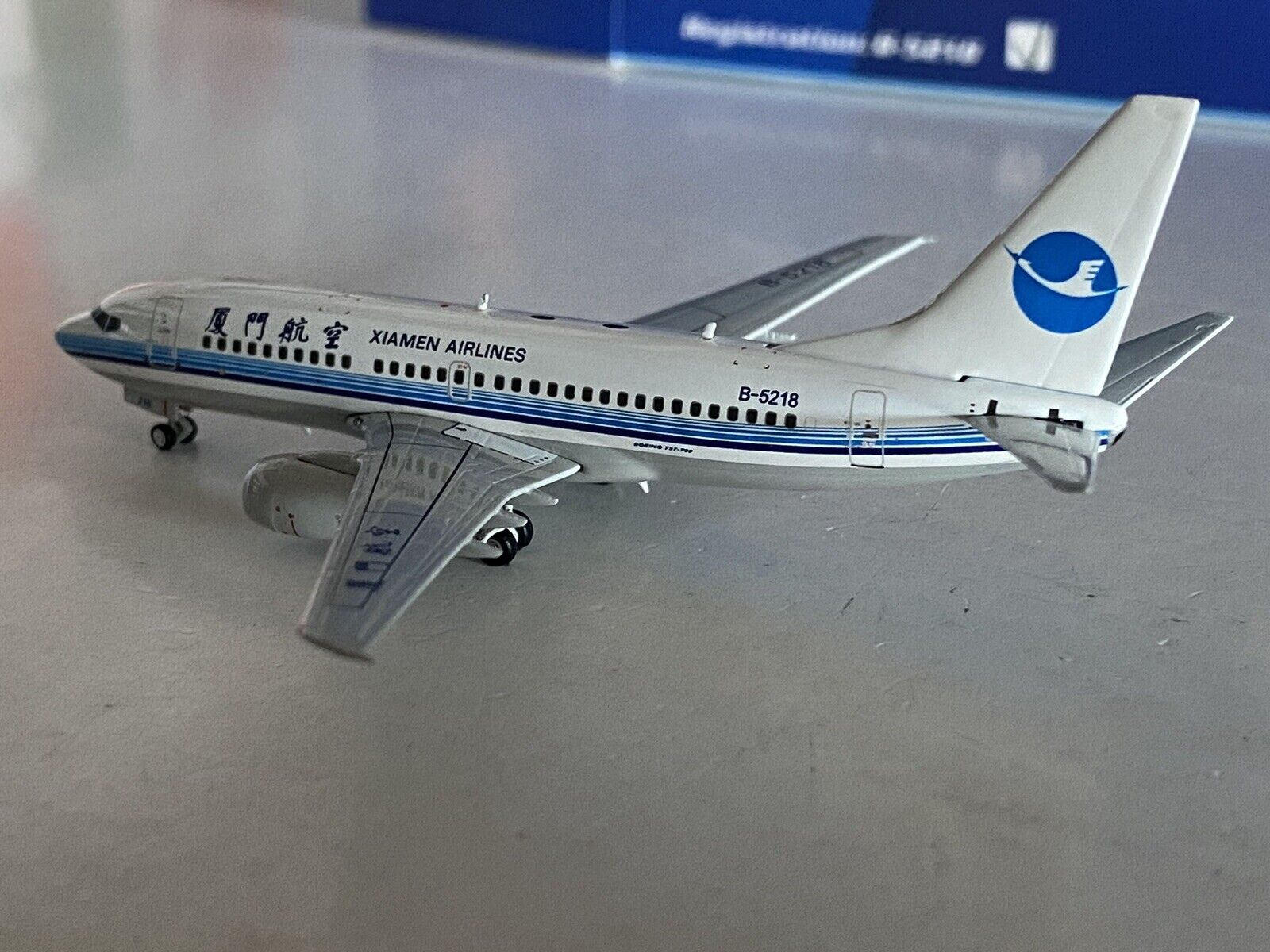 Phoenix Models Xiamen Airlines Boeing 737-700 1:400 B-5218 PH4CXA993