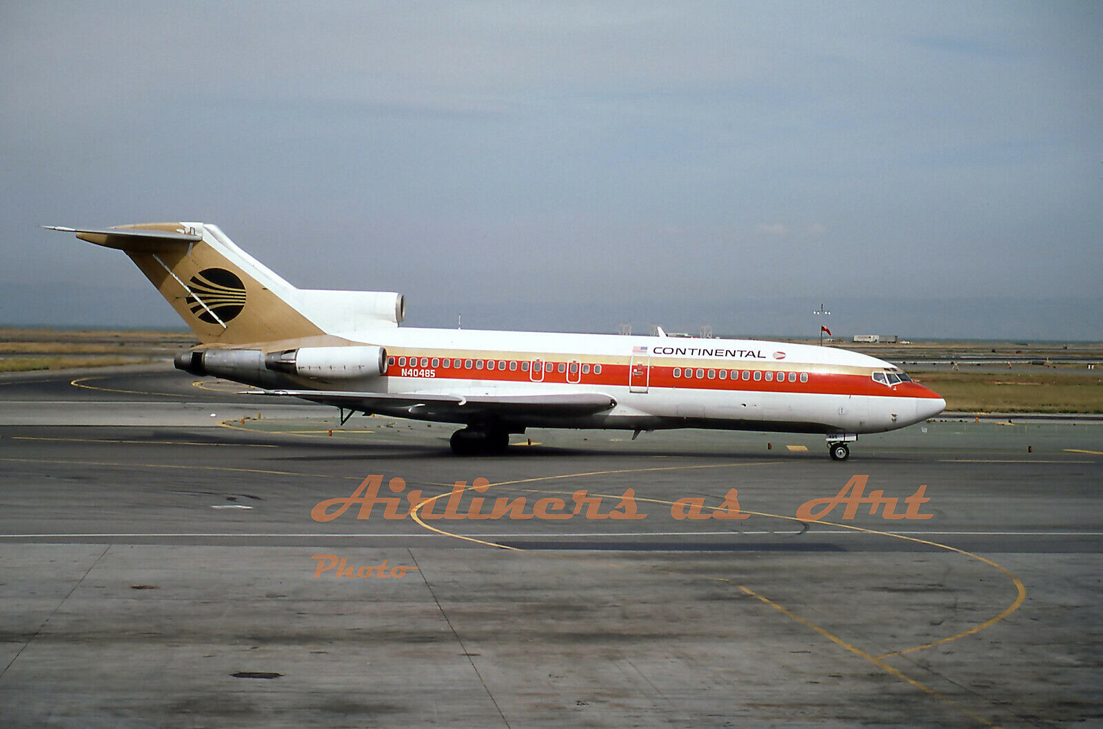 Continental Airlines Boeing 727-22 N40485 at SFO in May 1984 8\