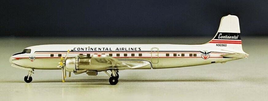 Aeroclassics AC419476 Continental Airlines DC-6 N90960 Diecast 1/400 Model Plane