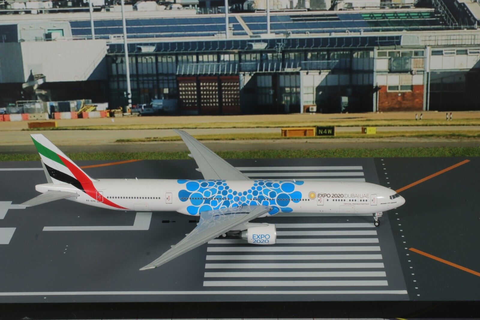 1:400 Emirates B 777 - GJ - Expo 2020 - Blue