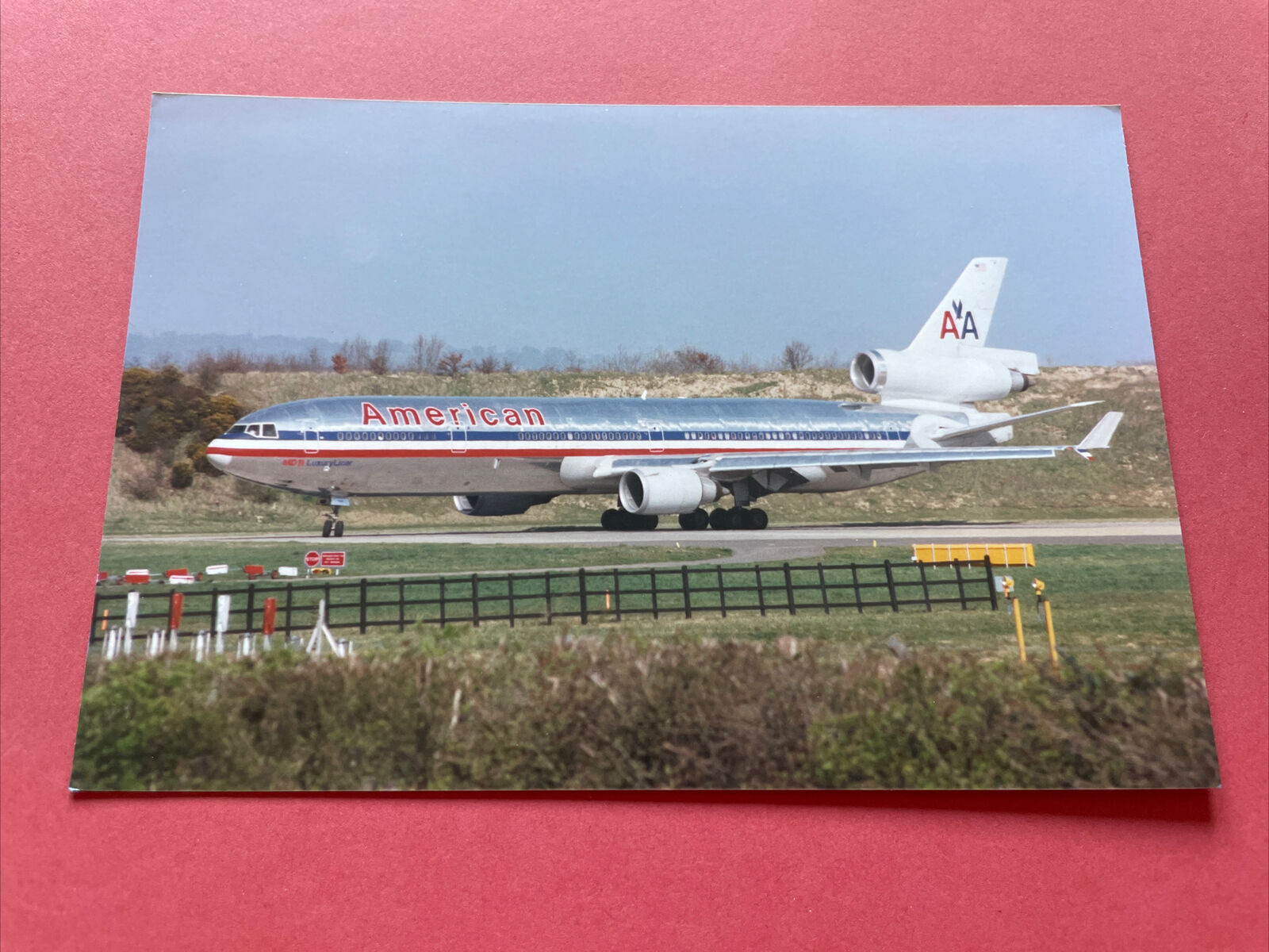American Airlines McDonnell-Douglas MD-11 N1755 colour photograph