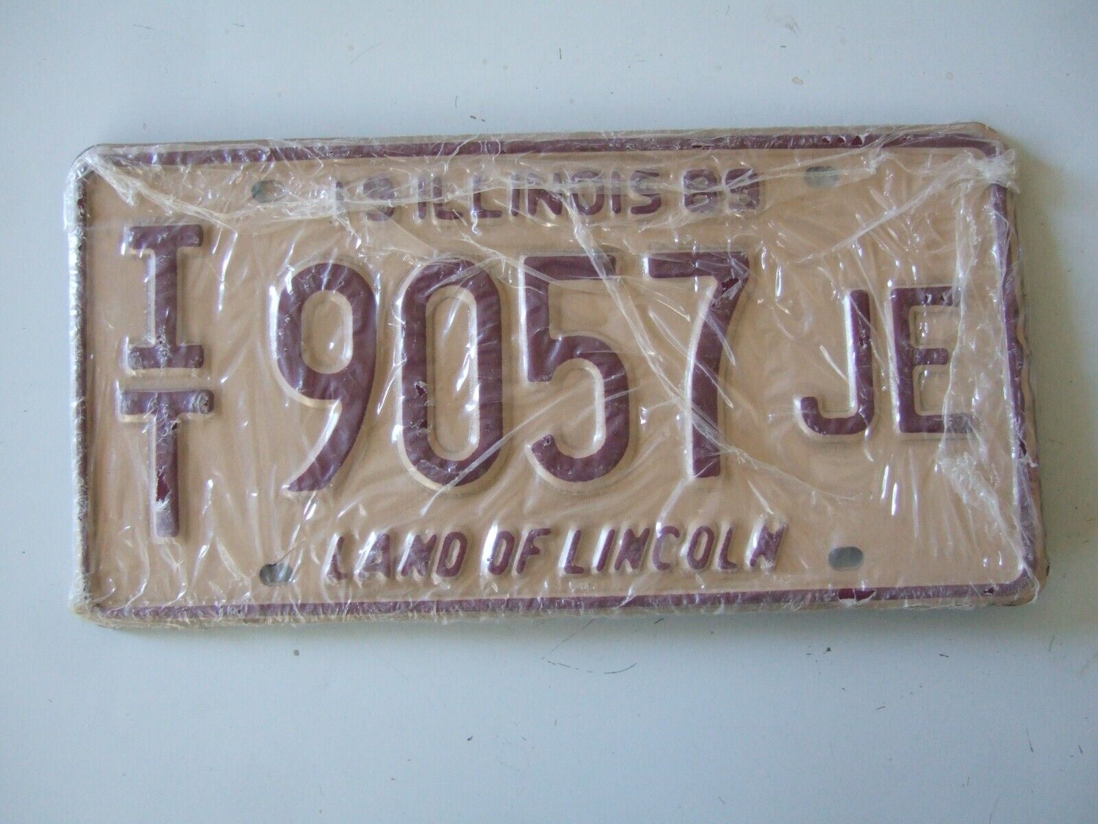 NEW  1989  ILLINOIS IN-TRANSIT VEHICLE LICENSE PLATE PAIR  ~ IT 9057 JE   SEALED