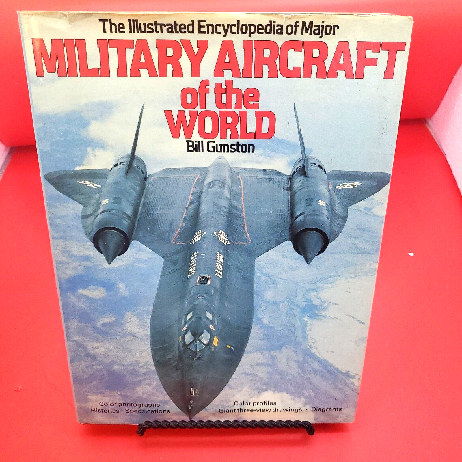 Military Aircraft of the World Bill Gunston 1983 Illustrated Encyclopedia VTG