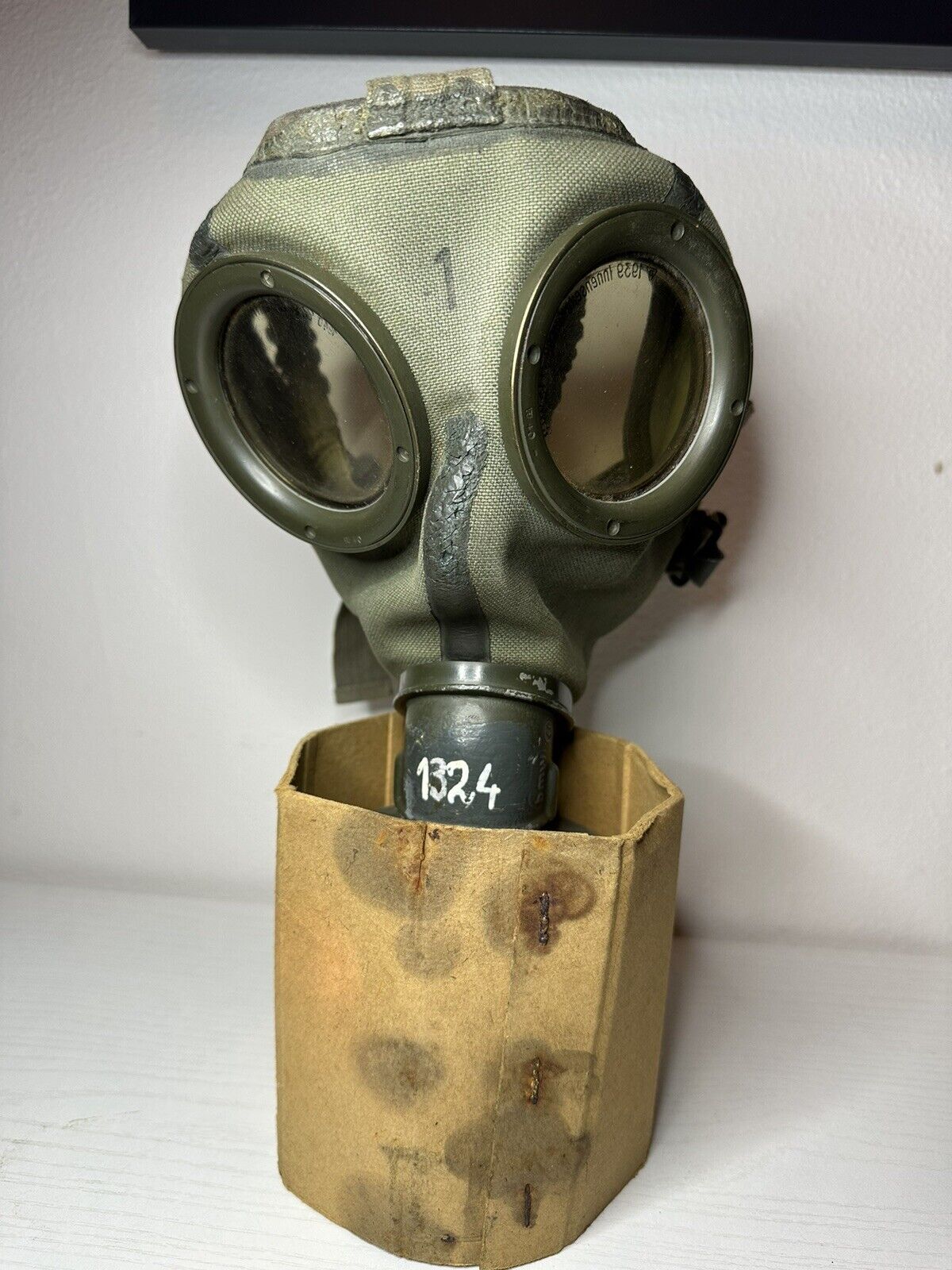 Original WW2 German Gas Mask w Original Canister and Packaging