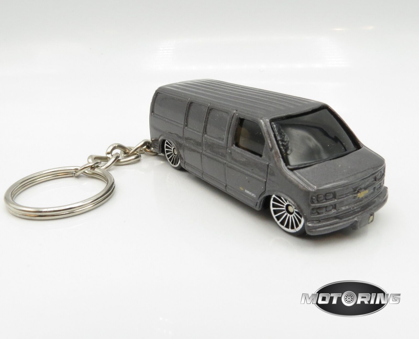 2000 Chevy Chevrolet Gray Van Custom Novelty Car Keychain 1:64 Diecast Replica