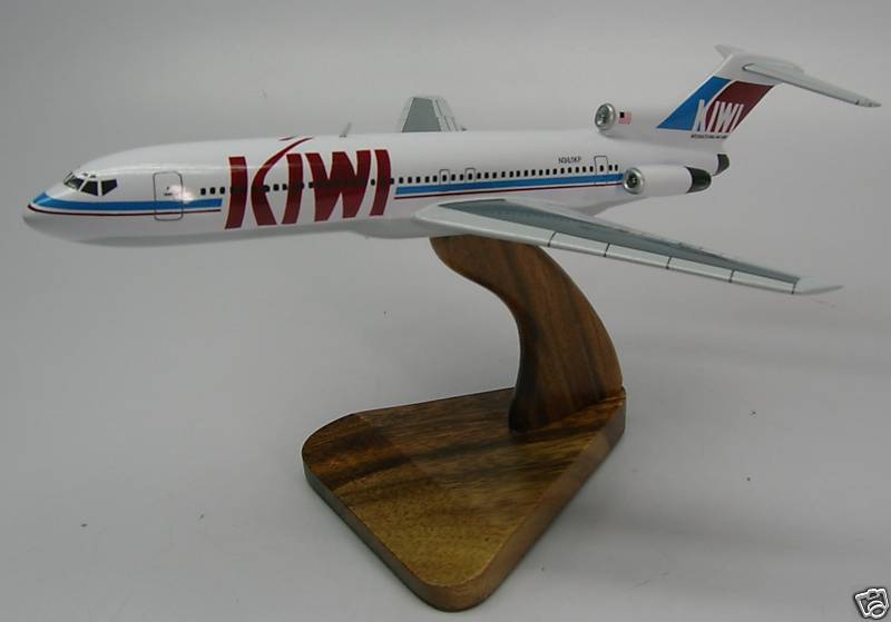 B-727 Kiwi Int\'l Boeing Airplane Desktop Wood Model Regular 