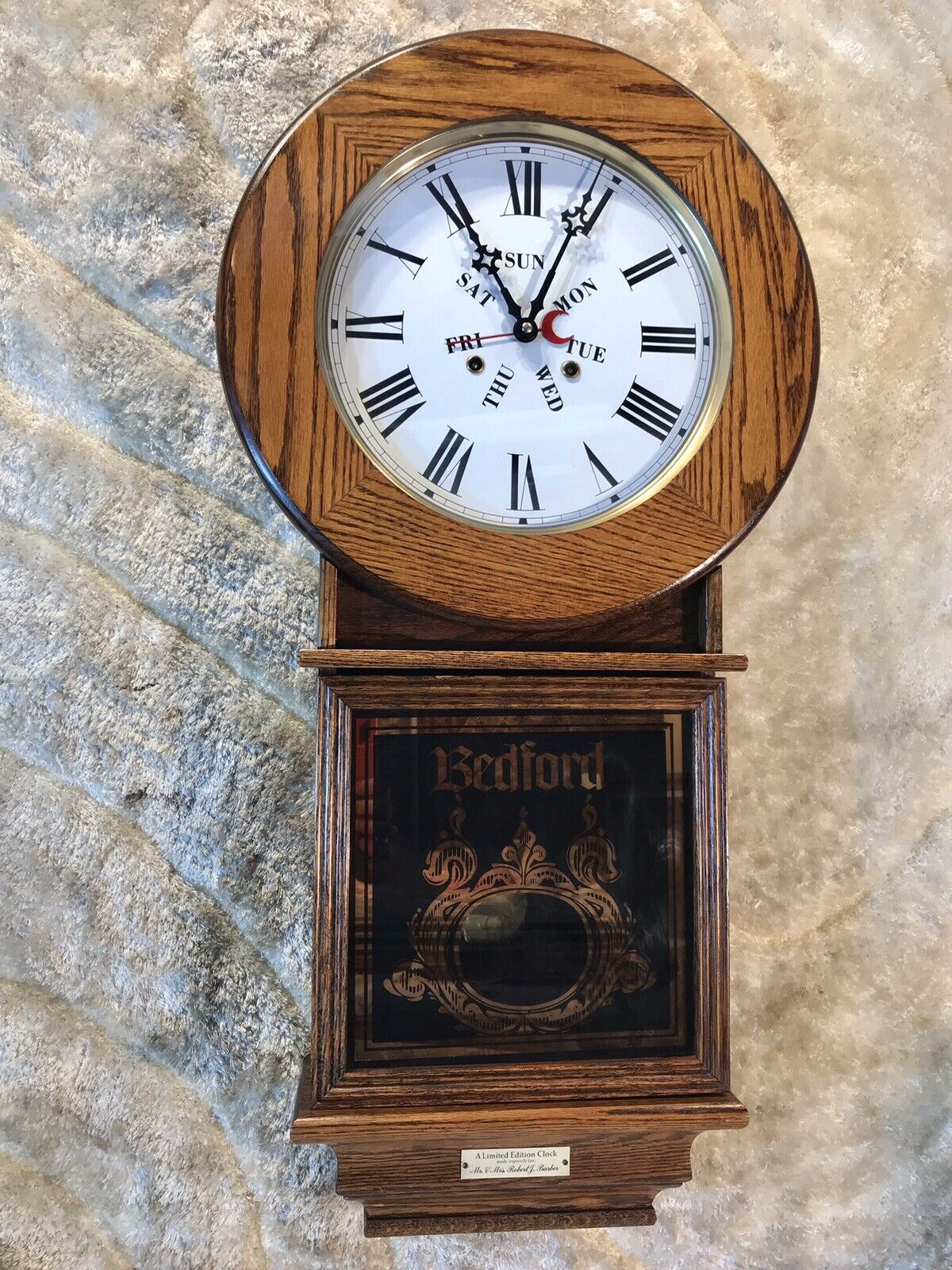 USA Bristol,N,Y Bedford,CALENDAR,time & Strike,Clock,23-Kart Gold