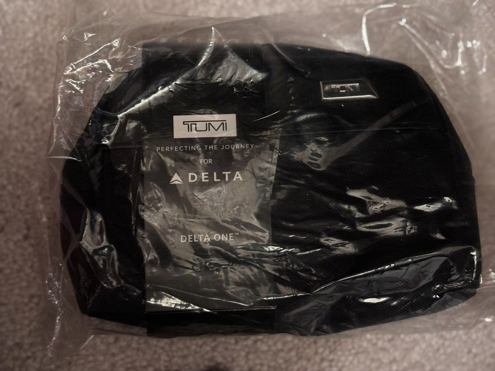 New Unopened Tumi - Delta One Travel Kit Black Nylon - 