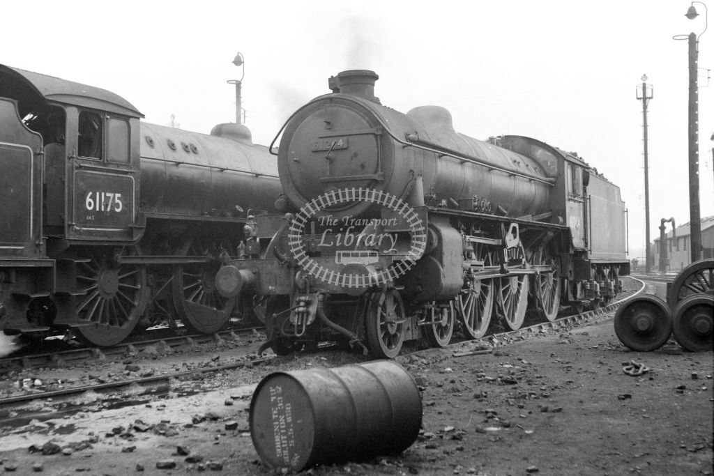 PHOTO BR British Railways Steam Locomotive Class B1 61264 at Colwick shed 1963