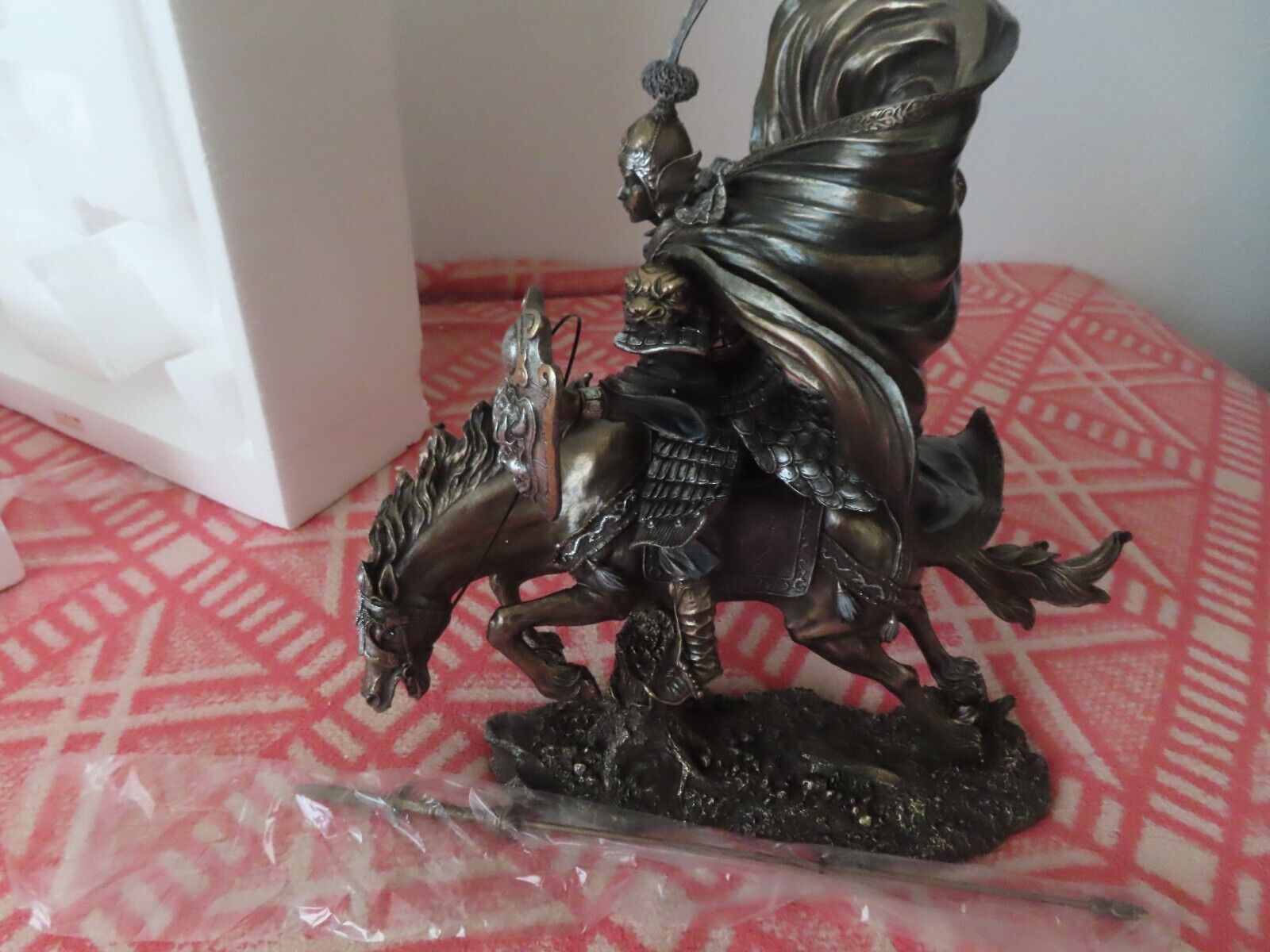 Figurine China Romance of the Three Kingdoms General Zhao Yun NEW with gift box