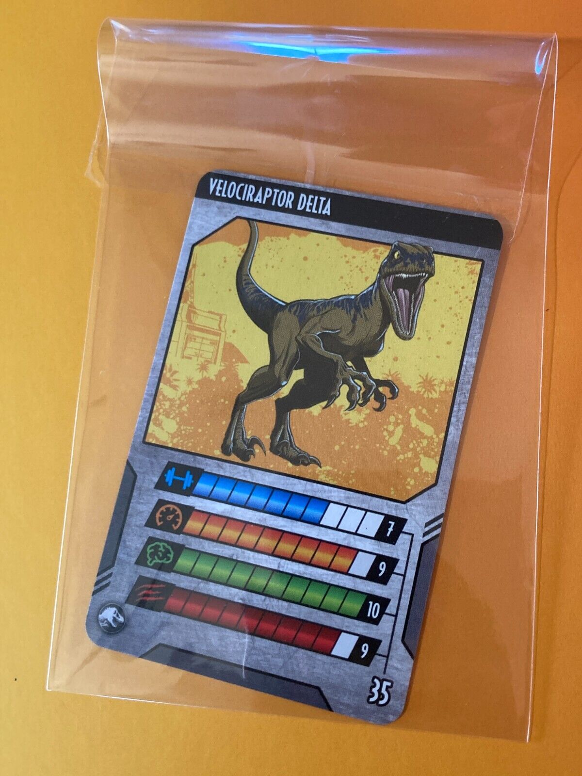 2017 Mattel Jurassic World Trading Card Velociraptor (Delta) #35
