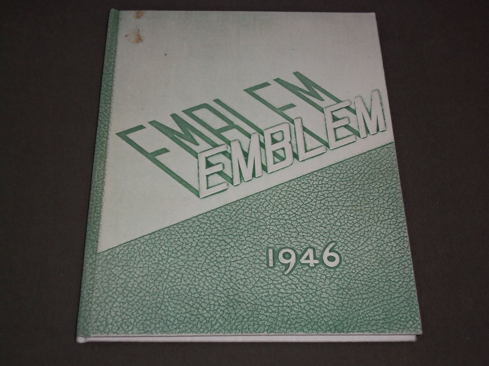 1946 THE EMBLEM CHICAGO TEACHERS COLLEGE YEARBOOK - ILLINOIS - PHOTOS - YB 1136