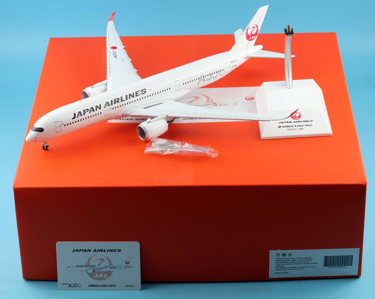 JC Wings 1:200 Japan Airlines A350-900 Diecast Aircraft Model JA02XJ Flaps Down