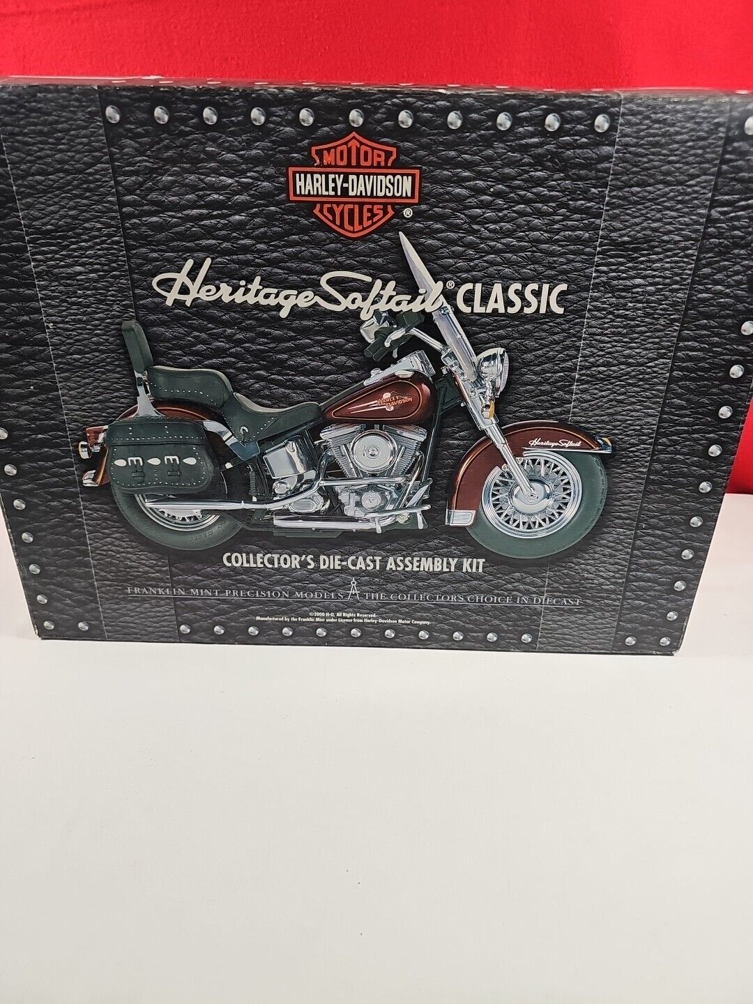 2000 Franklin Mint diecast Harley Davidson Heritage Softail Assembly Model Kit