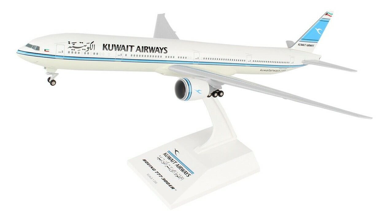 Skymarks SKR891 Kuwait Airways Boeing 777-300ER Desk Top Model 1/200 Airplane
