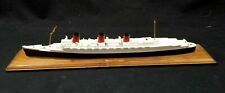 Vtg Metal Souvenir QUEEN MARY DIECAST Wood Base 1/1250 SCALE Painted Toy  picture