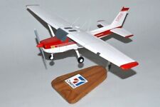 Cessna 152 Trainer Red White Gold Desk Display Private Model 1/24 SC Airplane picture