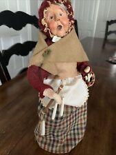 Byers Choice Caroler Woman Selling Candles 1998 picture