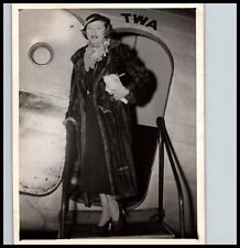 CORINNE GRIFFITH ARRIVED NEWARD TWA (1934) STUNNING PORTRAIT ORIGINAL PHOTO 197 picture