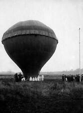 France Hot air balloon before starting from the airfield 1911 Old Photo picture