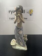 ⚡️1 LOT⚡️Lladro Aroma of the Islands Girl Figurine #1480 Hawaiana Oliendo Flores picture