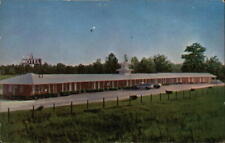 Fayetteville,NC Clover Leaf Motel Cumberland County North Carolina Postcard picture