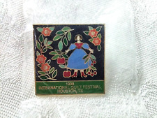Vintage 1998 International Quilt Festival Houston Texas Lapel Pin NOS picture
