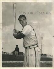 1964 Press Photo Paul Donovan, Houston Buffalos Baseball Player - hps15069 picture