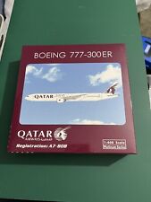 Phoenix 1/400 Diecast Boeing 777-300ER Qatar A7-BOB / Item 11738 picture