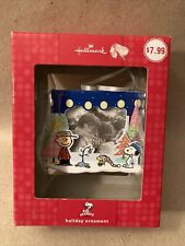 Hallmark PEANUTS Photo Frame Holiday Ornament 2.75” New picture