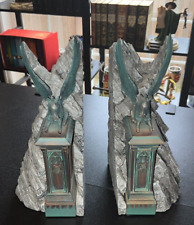 Discontinued Winged Hogs Bookends Wizarding World of Harry Potter - Incredible picture
