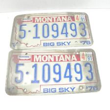 VINTAGE MONTANA BIG SKY LICENSE PLATE SET 5109493 COLLECTIBLE WHITE AND BLUE  picture