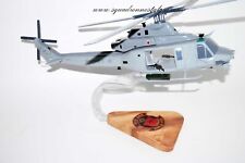 Bell® UH-1Y Huey, HMLA-773 Red Dogs, 16