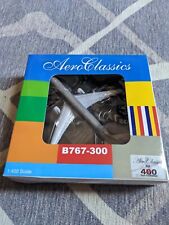 Aeroclassics Asiana Airlines B 767-300F 1:400 Scale - AC18112B  picture