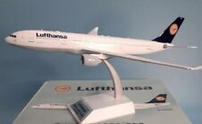 JFox JF-A330-2-006 Lufthansa Airbus A330-200 D-AIMA Diecast 1/200 Model Airplane picture
