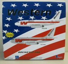 Very Rare In Flight Western Airlines Boeing 737-200 - 1:200 N4518W, 168 Only picture