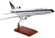 Delta Airlines Lockheed L-1011 Widget Desk Top Display Model 1/100 SC Airplane picture