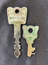 Lot Of 2 Vintage Antique Master Lock Co Keys, Flat Skeleton, Original (Group 2) picture