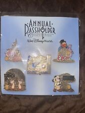 Disney Pin Annual Passholder 2014 Commemorative Collection   LE   NEW on Card picture
