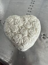 Vintage Lenox Porcelain Roses Heart Shape Ivory 24K Gold Trim Vanity Trinket Box picture