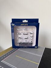 Gemini Jets 1:400 Scale Airport Support Vehicles GSE Set picture