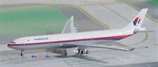 Aeroclassics AC1484 Malaysia Airlines Airbus A330-300 9M-MKE Diecast 1/400 Model picture